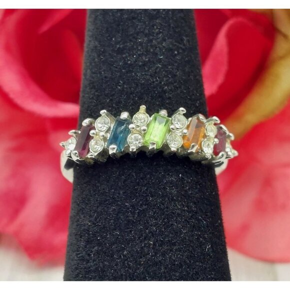 Cute Silver Tone Clear & Colorful Crystal Fashion Ring Size 7 - Picture 8 of 9